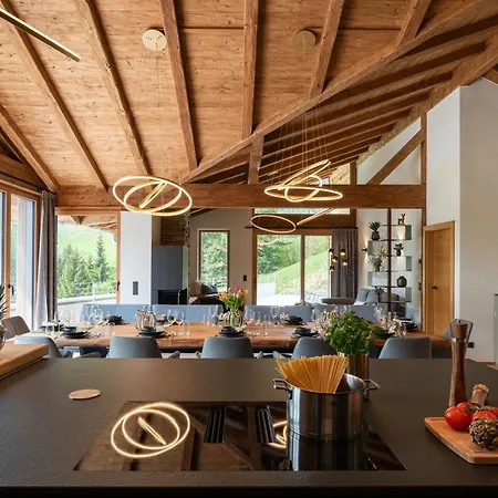 Daskoeniglich Luxury Alpine - Chalet Mühlbach am Hochkönig